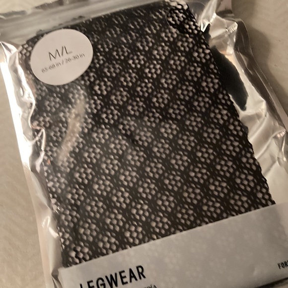 Stockings - Picture 4 of 4